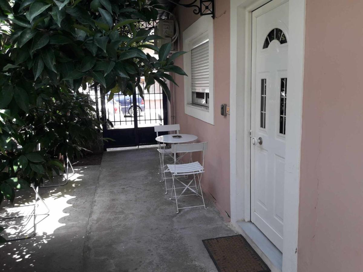 Simple, Calm And Center 2 Apartment กาลามาตา ภายนอก รูปภาพ
