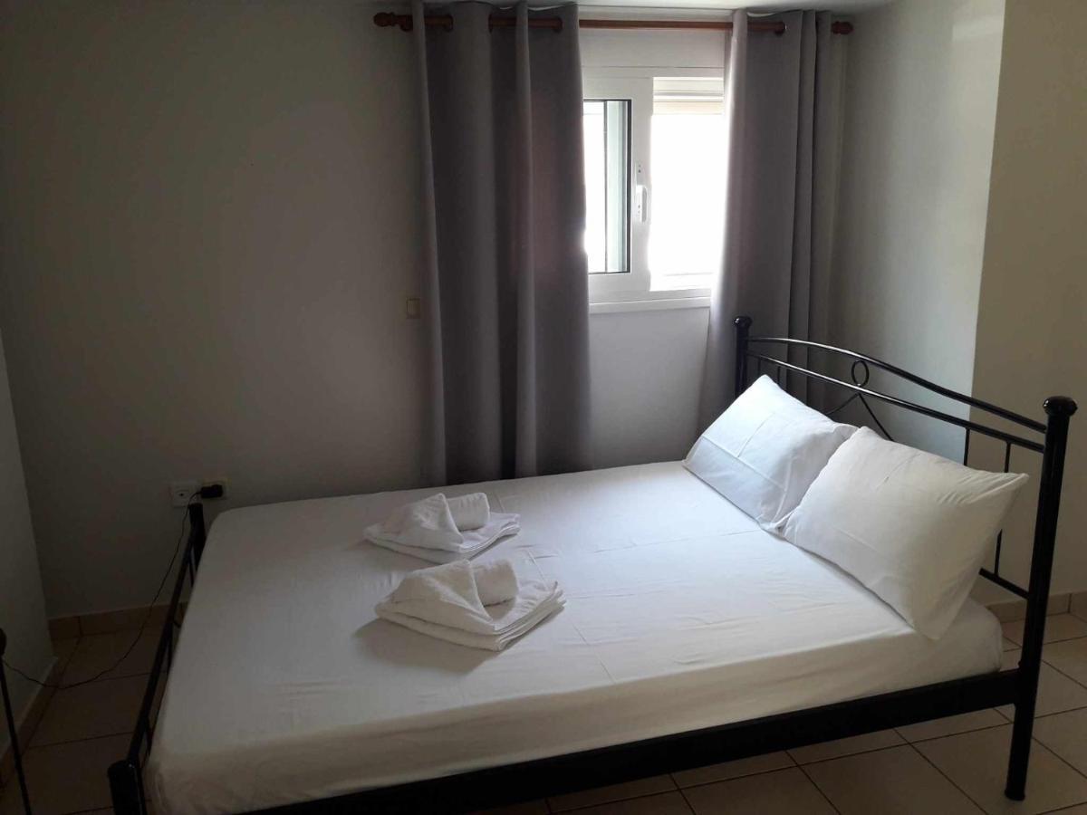 Simple, Calm And Center 2 Apartment กาลามาตา ภายนอก รูปภาพ