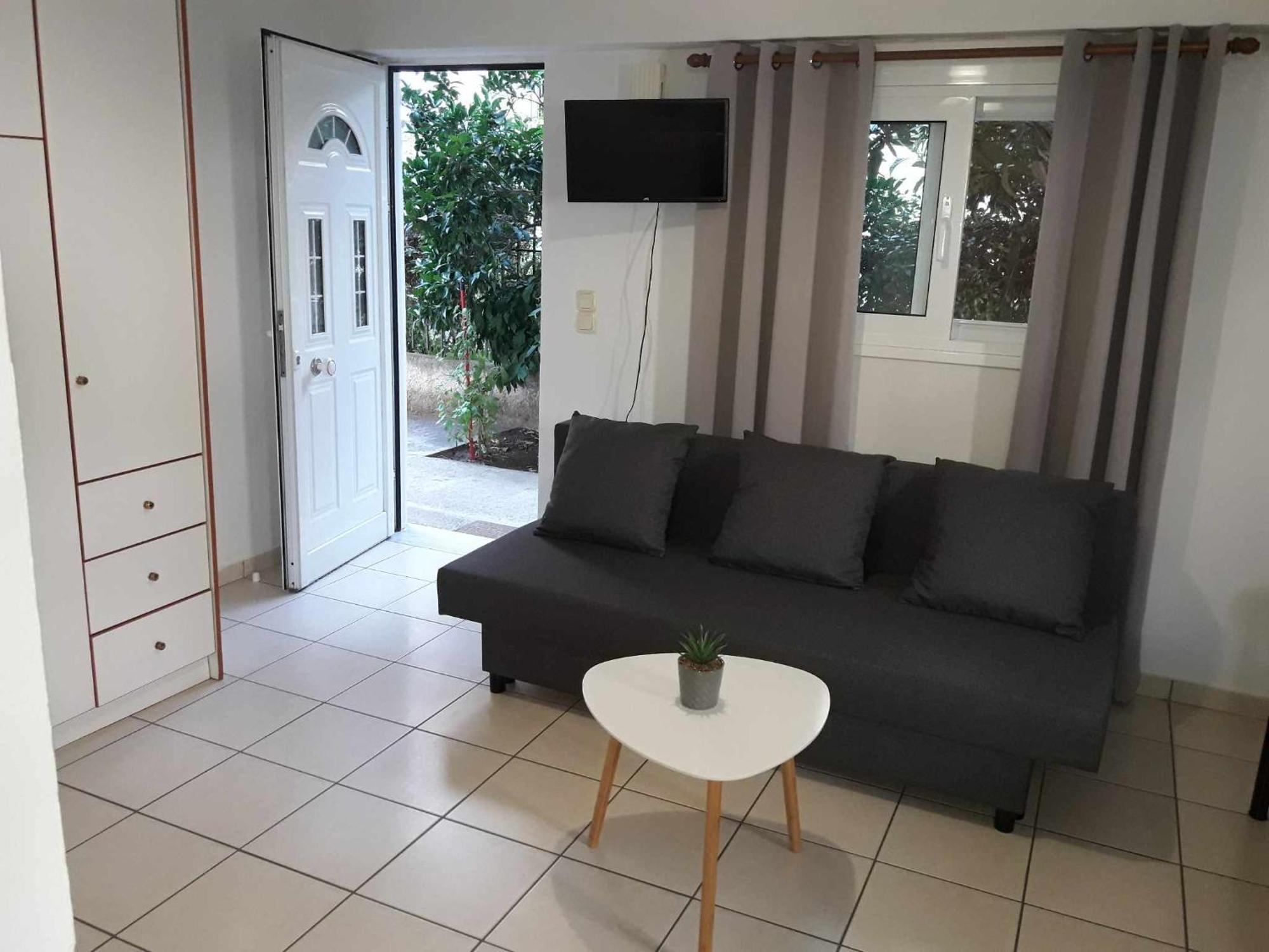 Simple, Calm And Center 2 Apartment กาลามาตา ภายนอก รูปภาพ