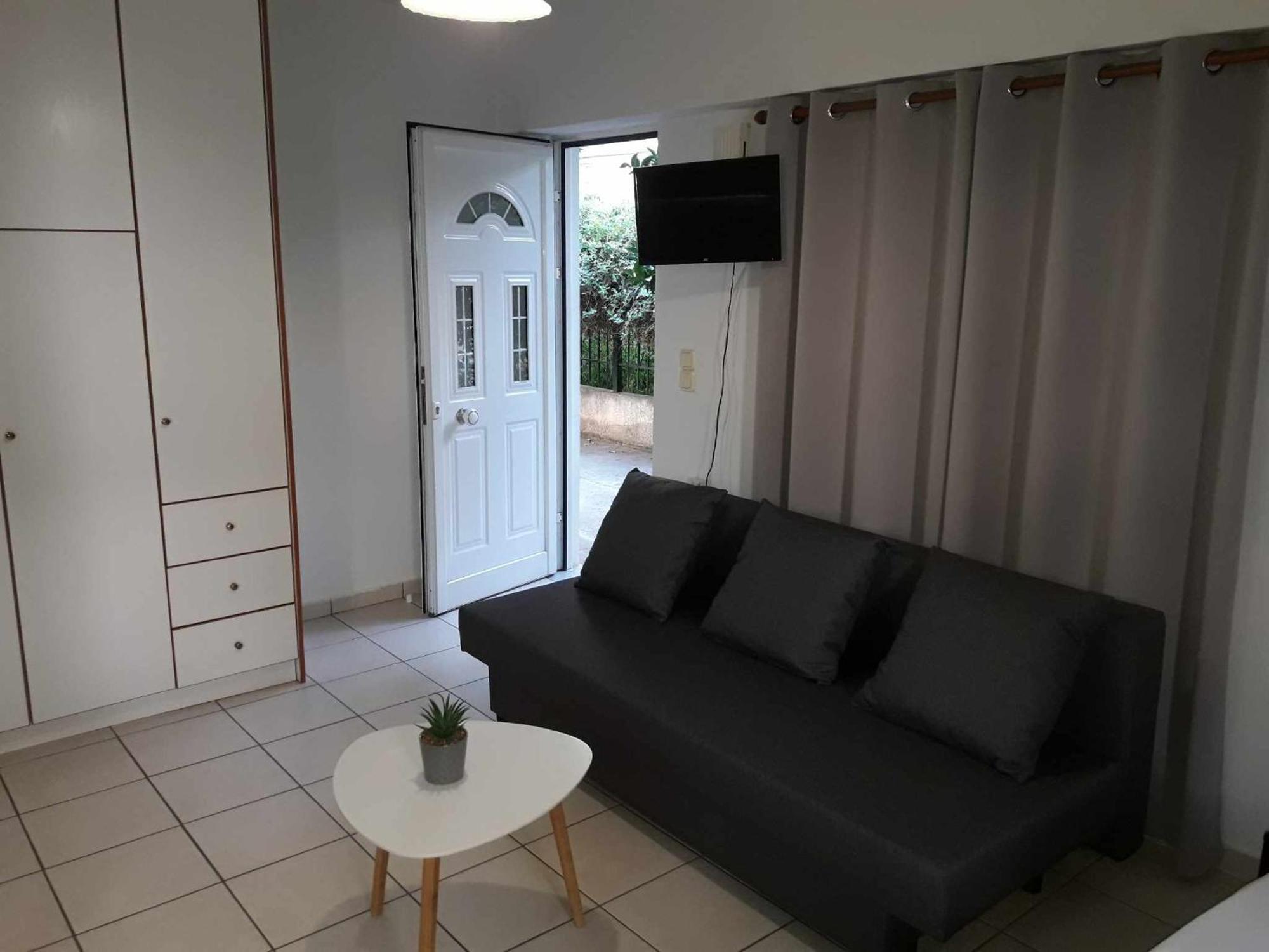 Simple, Calm And Center 2 Apartment กาลามาตา ภายนอก รูปภาพ